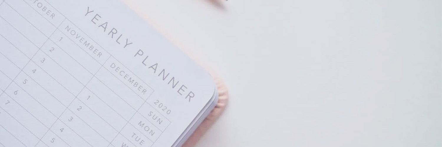 planner that spells out yearly planner