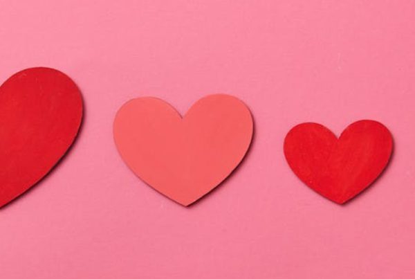 pink background with red pink hearts